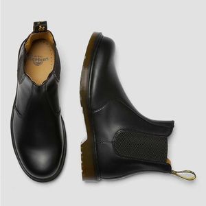 Doc Marten Chelsea Boots